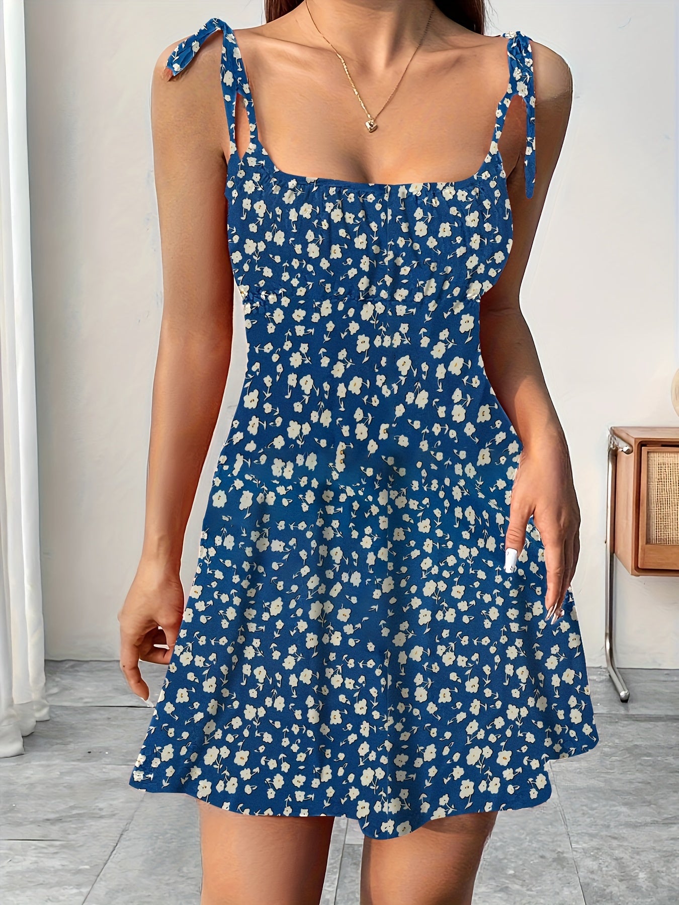 Floral Print Strap Tied Dress